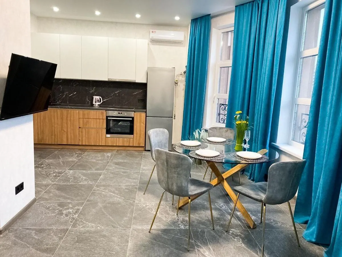 Apartment Шикарные Апартаменты Жк Печерск Плаза, Михаила Бойчука 17, 10 Мин Пешком М Звериницкая Kiew Ukraine