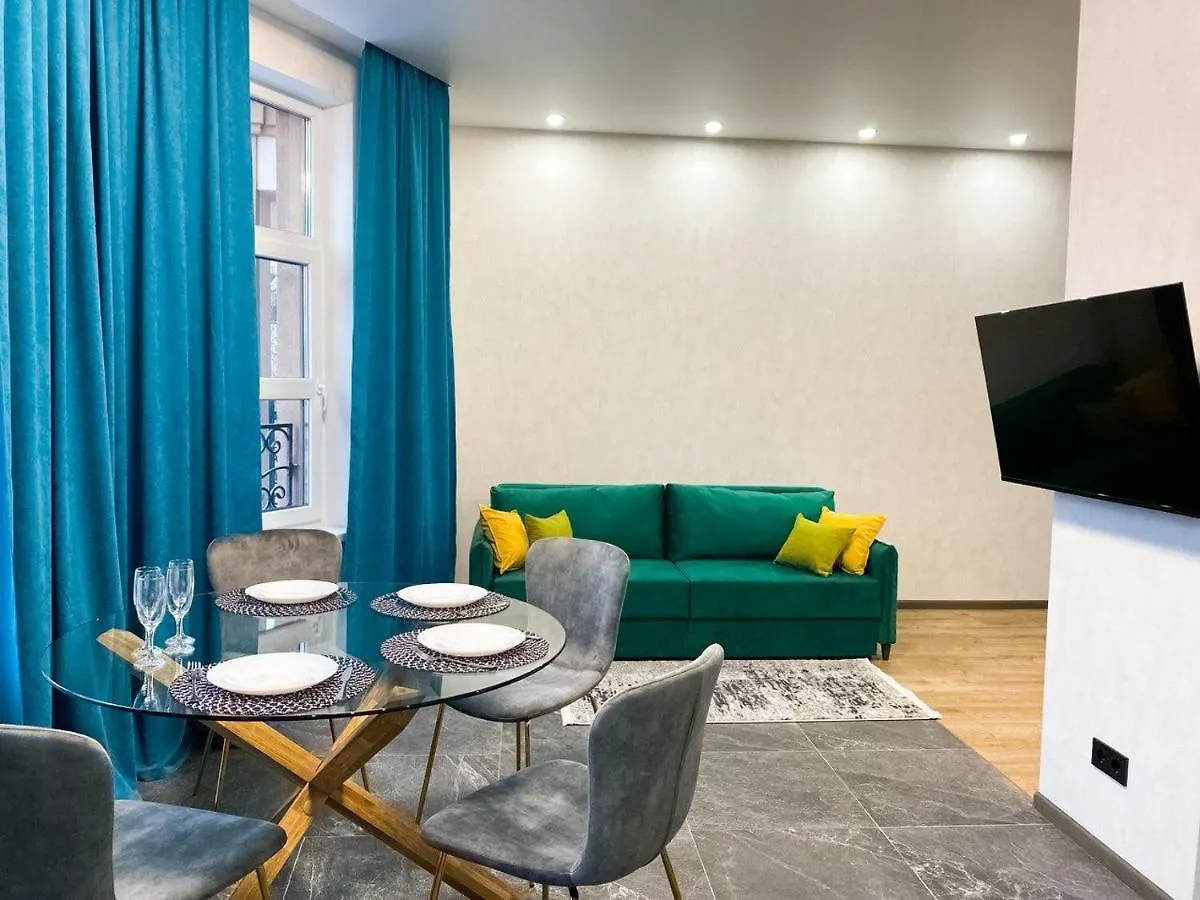 Apartment Шикарные Апартаменты Жк Печерск Плаза, Михаила Бойчука 17, 10 Мин Пешком М Звериницкая Kiew